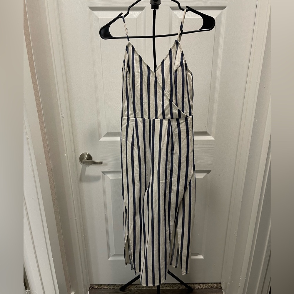 🛑 Xhilaration Striped Navy Blue and White Jumpsuit with Slits